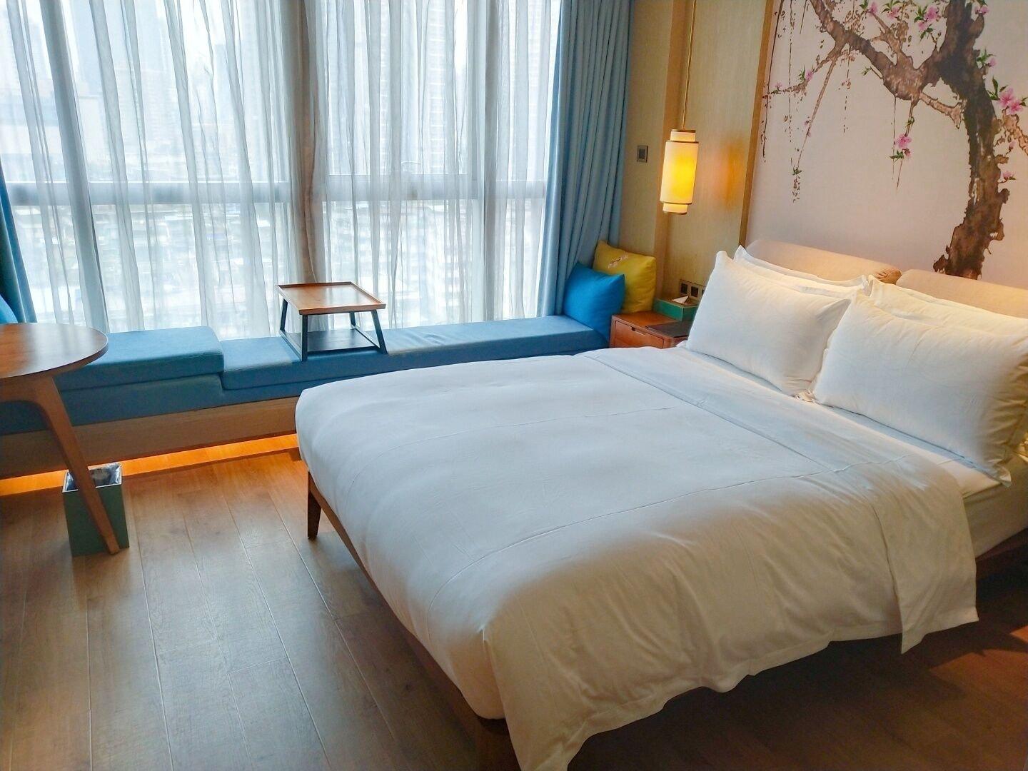 Howard Johnson Riverview Hotel Гуанчжоу Екстер'єр фото