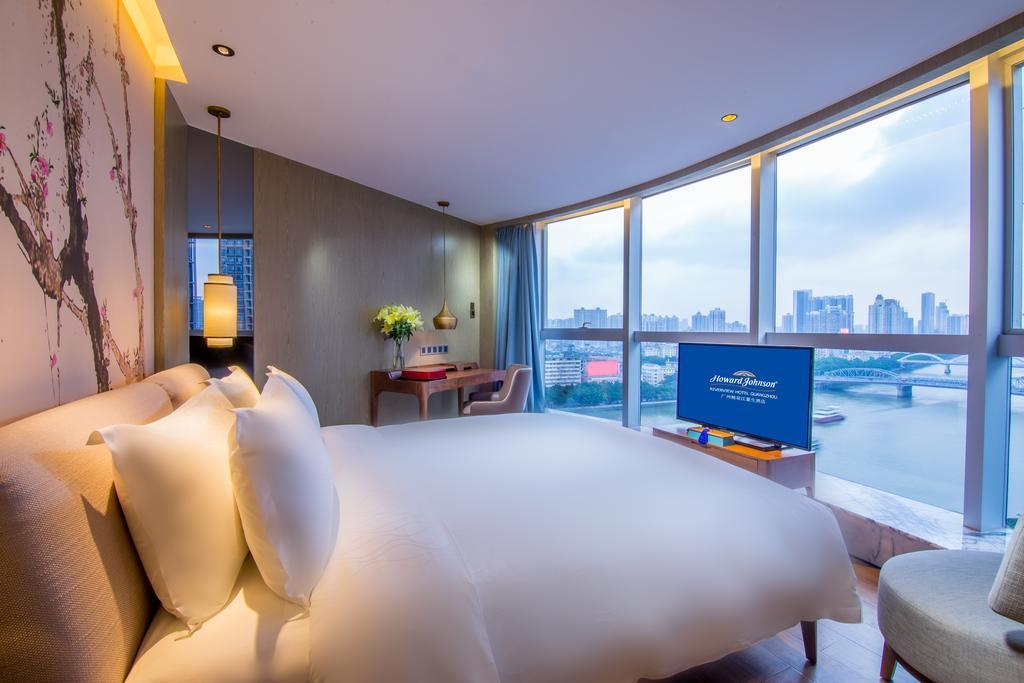 Howard Johnson Riverview Hotel Гуанчжоу Екстер'єр фото