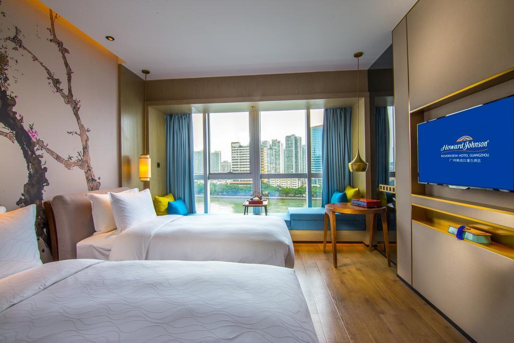 Howard Johnson Riverview Hotel Гуанчжоу Екстер'єр фото