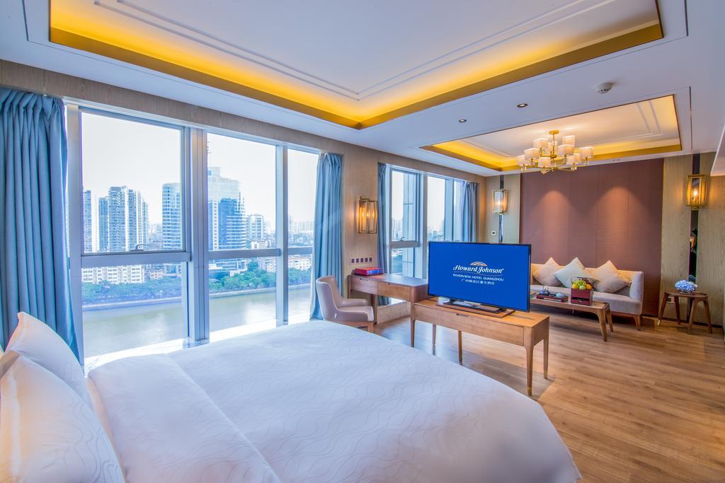 Howard Johnson Riverview Hotel Гуанчжоу Екстер'єр фото